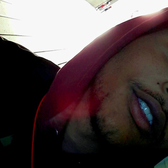 Meet your Posher, Daniel - Picture 1 of 1